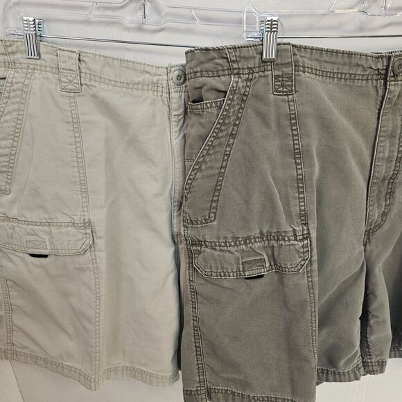 Wrangler Cargo Shorts Lot Sz 44 Army Green Tan Relaxed Fit Utility Casual U0418 - Picture 2 of 10